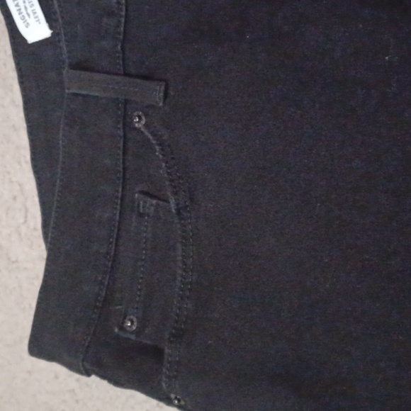 Signature Levi Strauss 16S mid rise straight leg black jeans - Picture 8 of 11